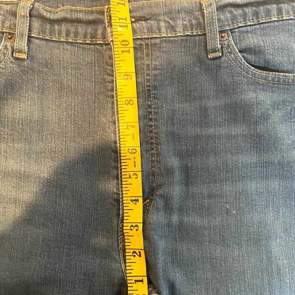 Levi’s 514 Straight Fit Jeans Medium Wash Slight Flare W40 L30 - Picture 12 of 12